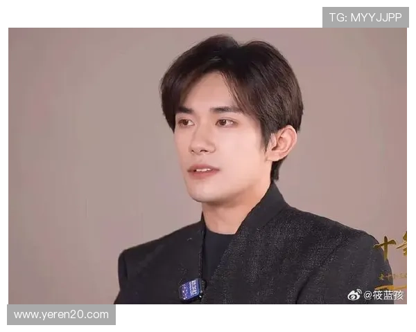易烊千玺：新生代演员的崛起之路，演技的磨砺与蜕变